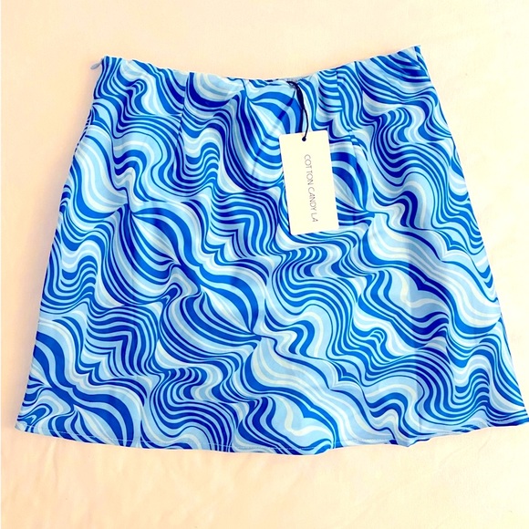 Cotten Candy LA Blue Satin Skirt & Shein Cropped Tank Top - Picture 2 of 7